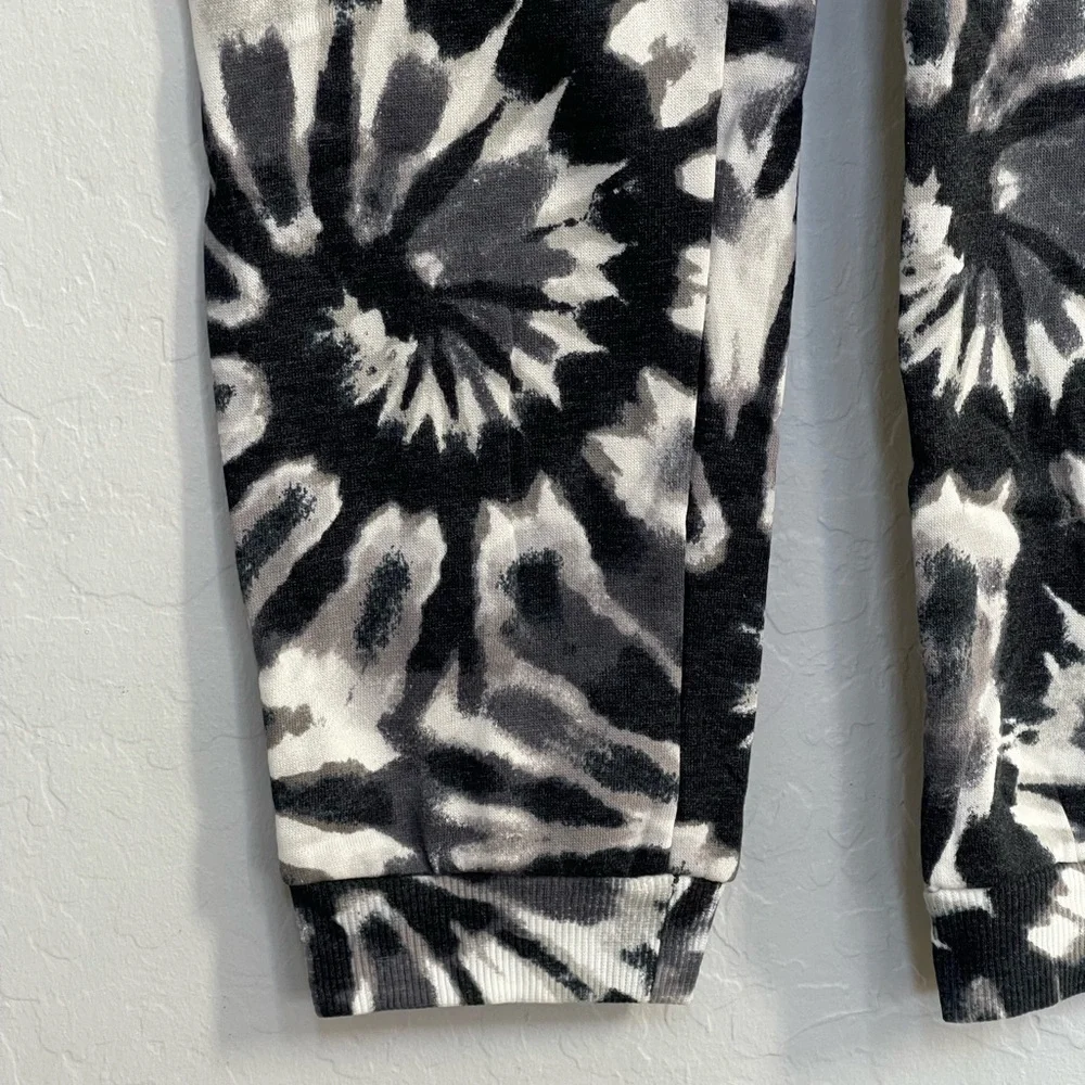 LOVE FIRE Tie Dye Cozy Girls Jogger Sweatpants size XL